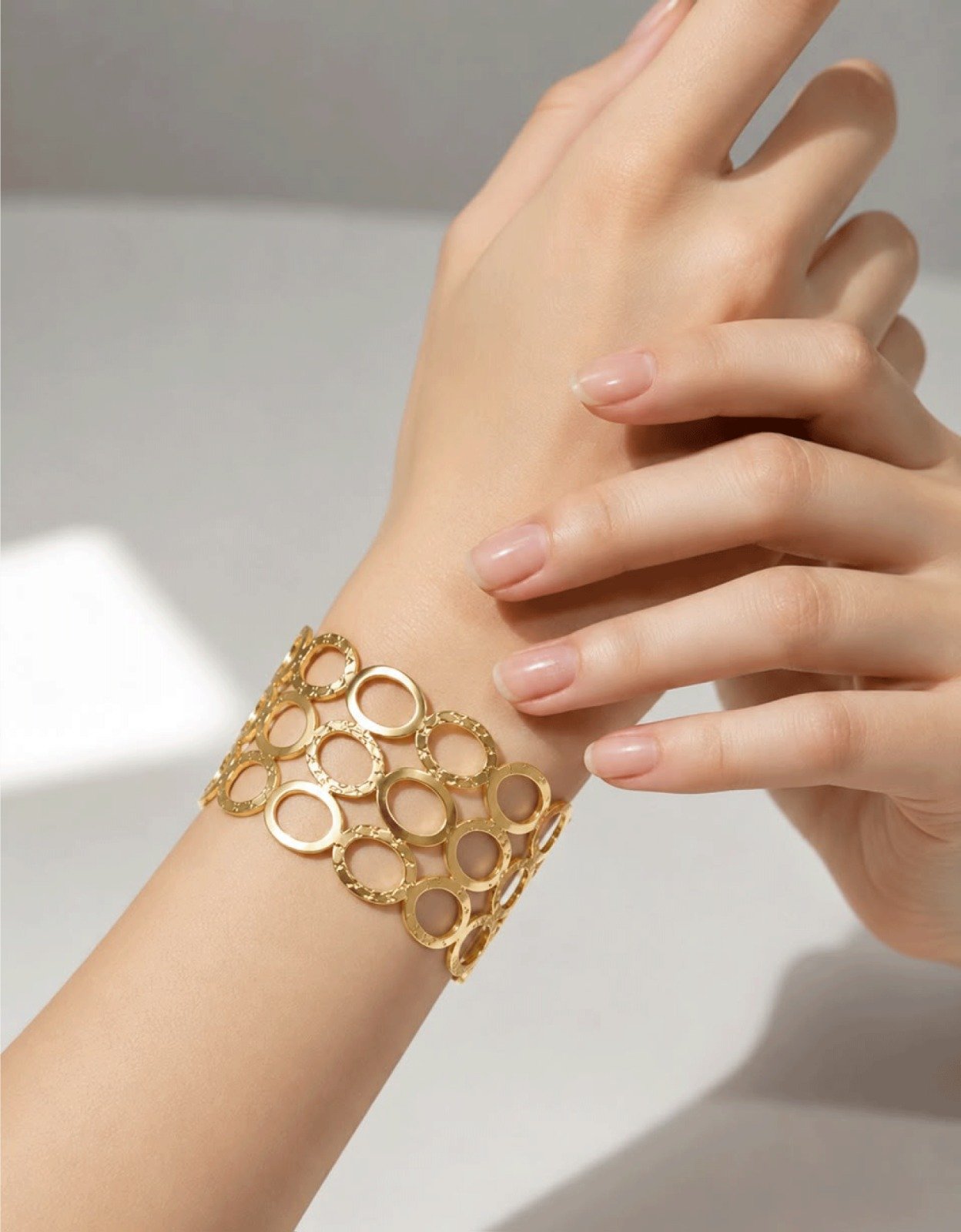 Circle Hollow 18k Gold Plated Open cuff Bracelet - Image 4